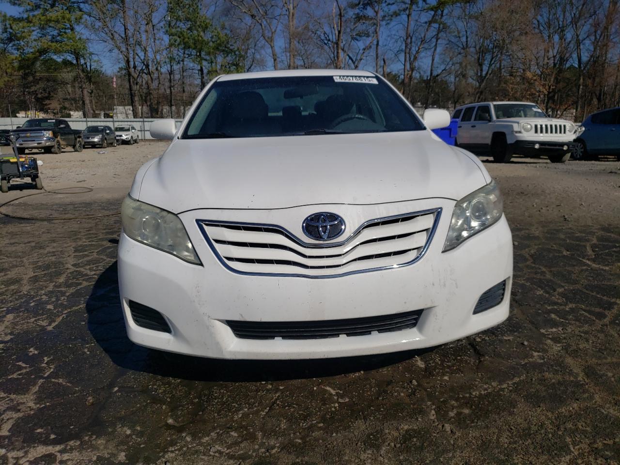 2011 Toyota Camry - Image 5