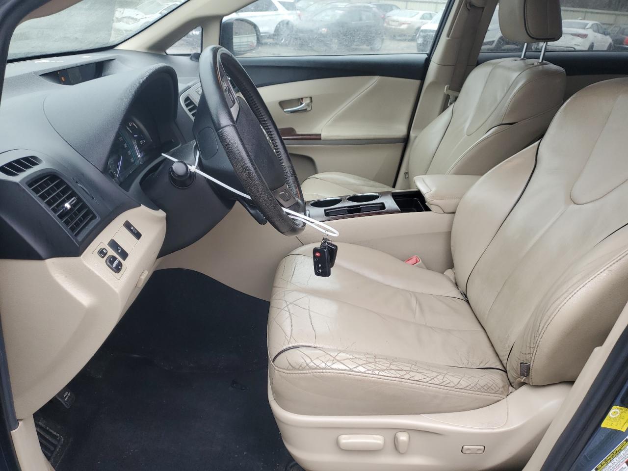 2011 Toyota Venza - Image 7