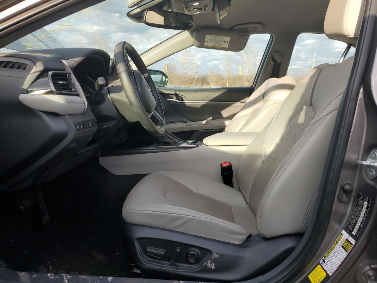 2023 Toyota Camry - Image 7