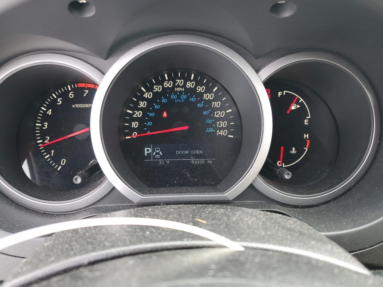 2013 Suzuki Grand Vitara - Image 9
