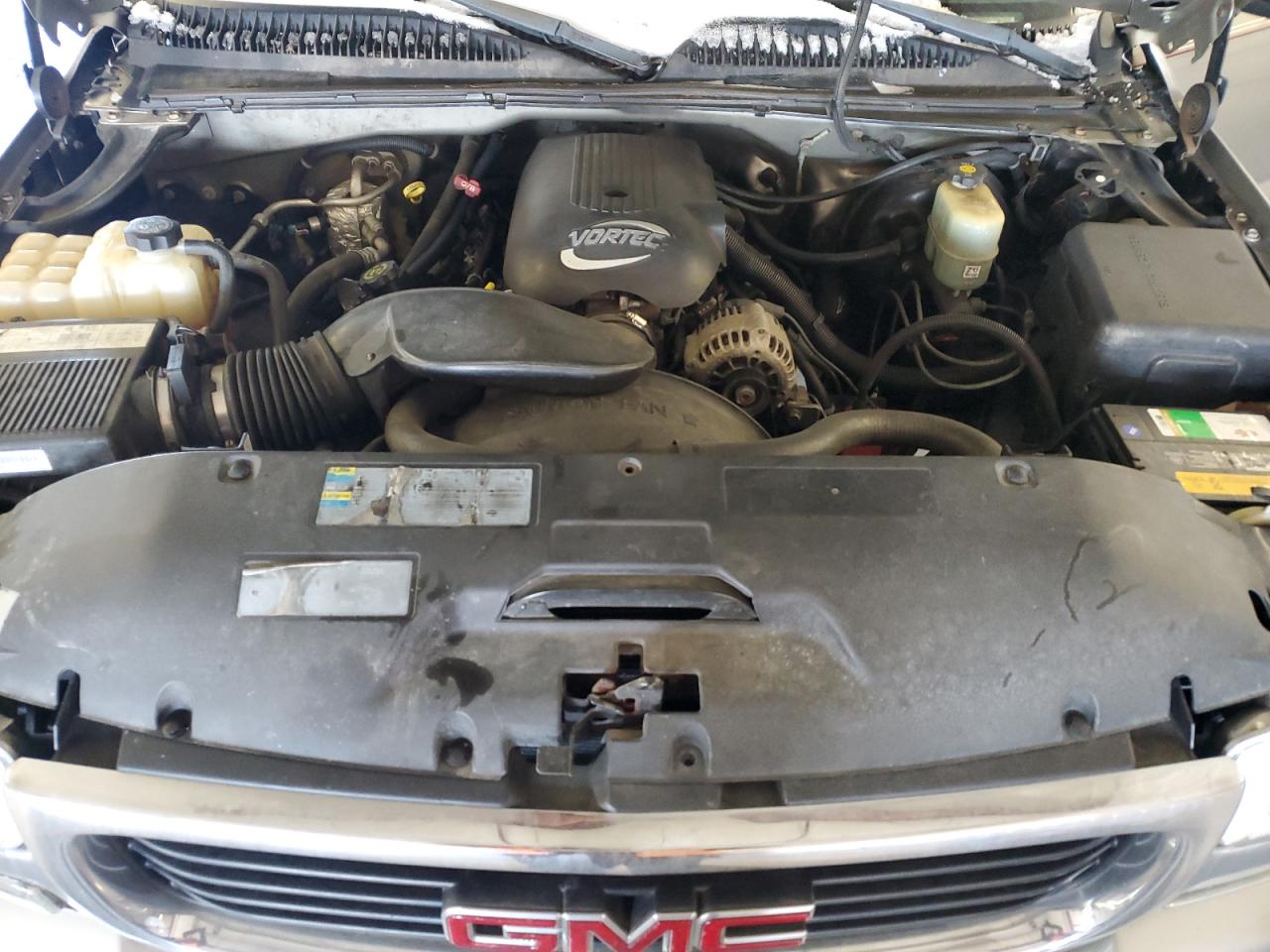 2002 GMC Sierra - Image 11