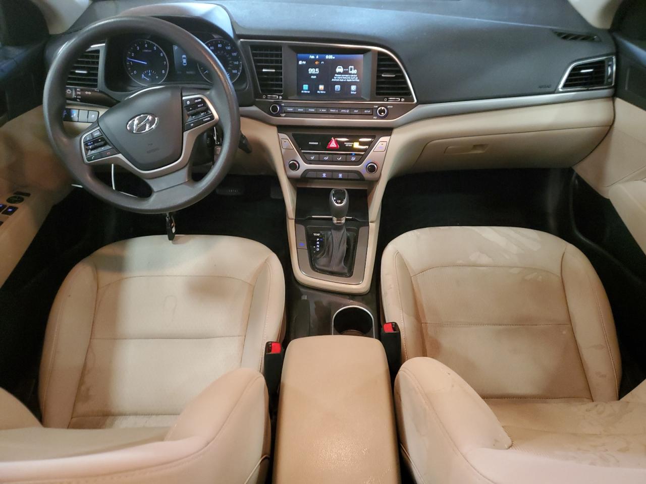 2018 Hyundai Elantra - Image 8