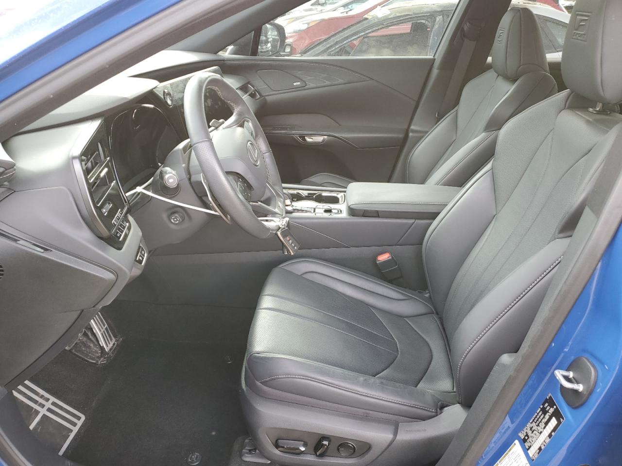 2023 Lexus RX - Image 7