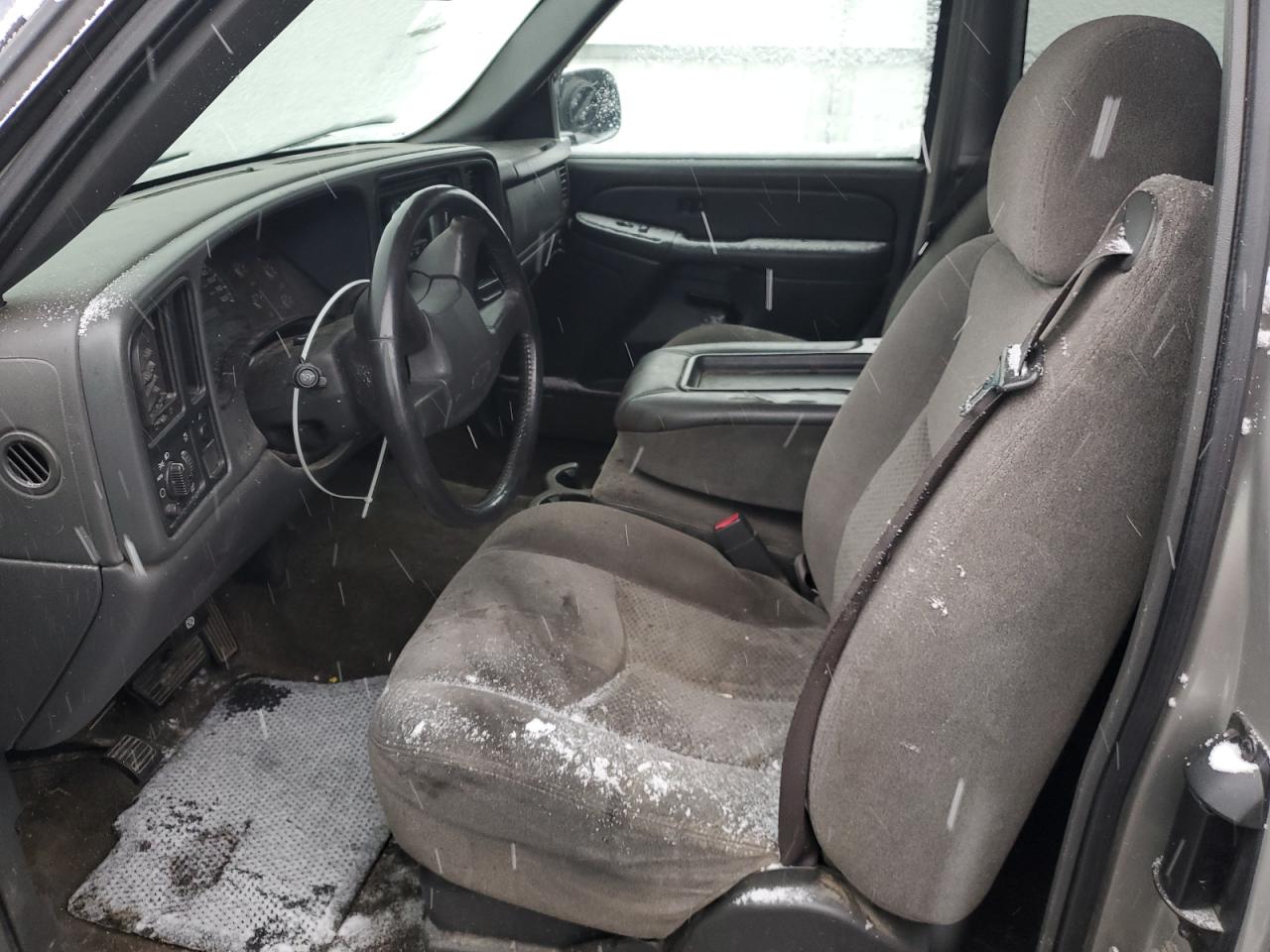 2005 Chevrolet Silverado - Image 7