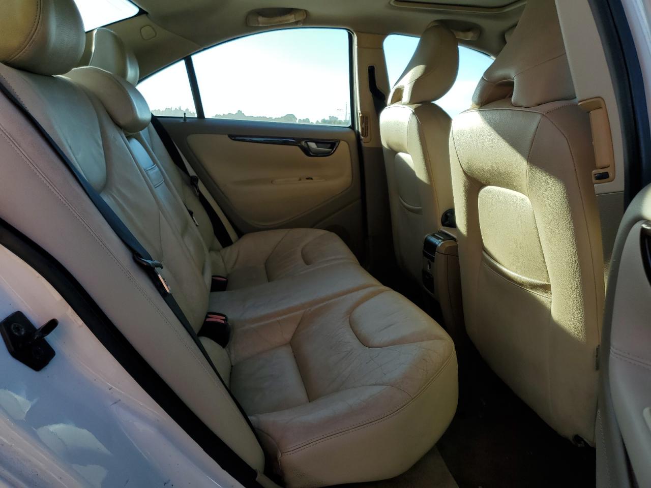 2006 Volvo S60 2.5T VIN: YV1RS592162527863 Lot: 44914395