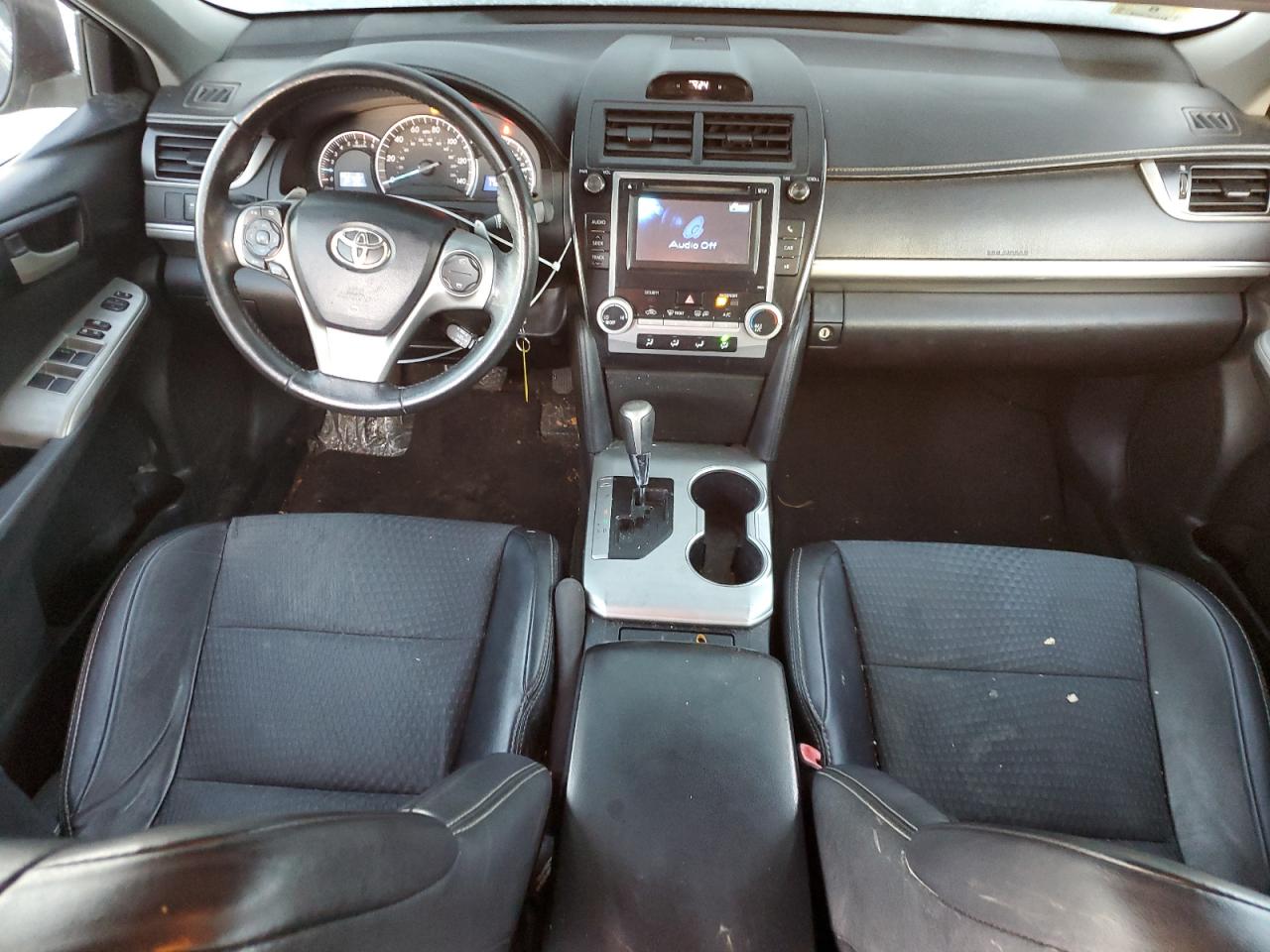 2013 Toyota Camry - Image 8