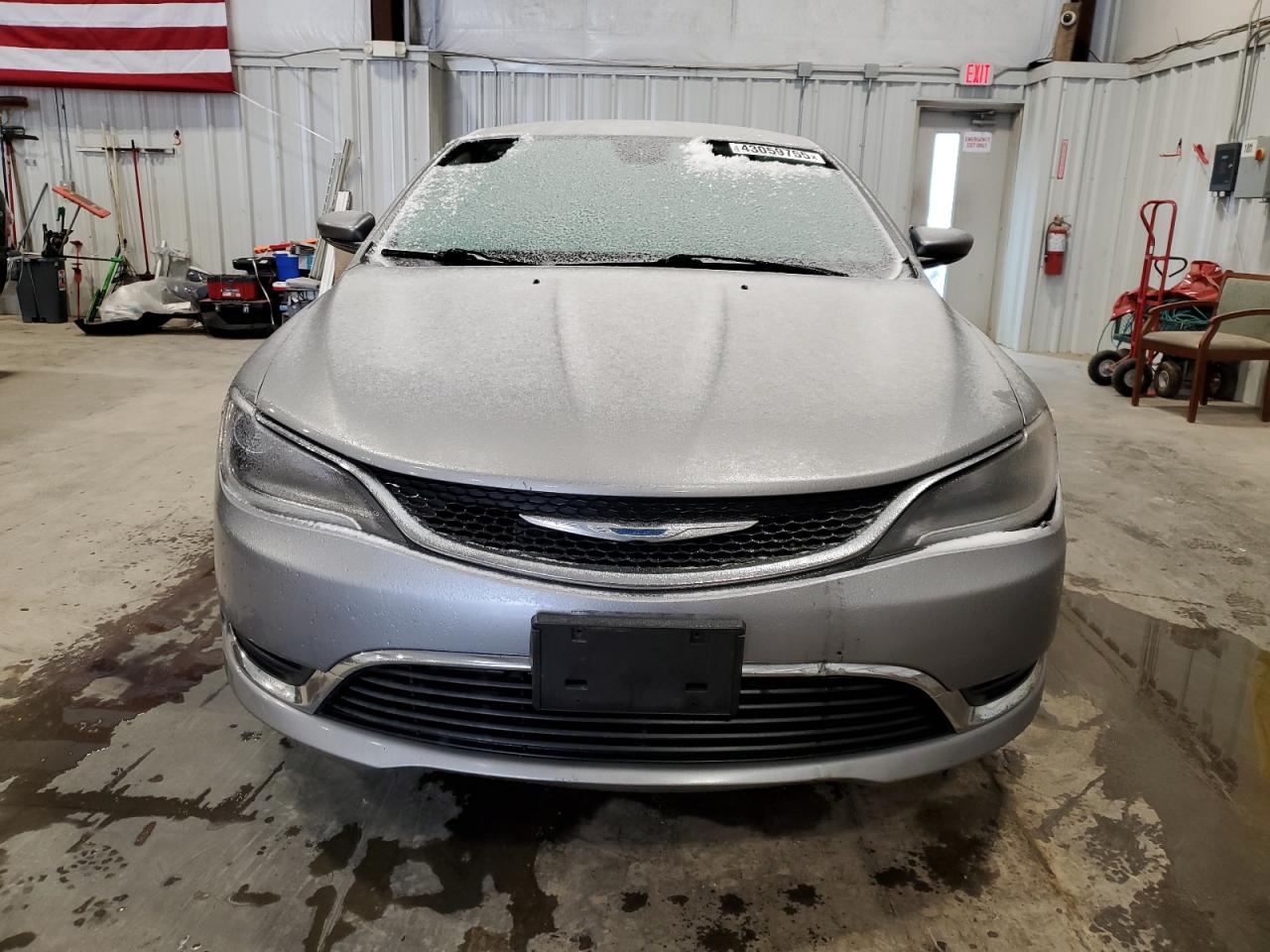 2016 Chrysler 200 - Image 5
