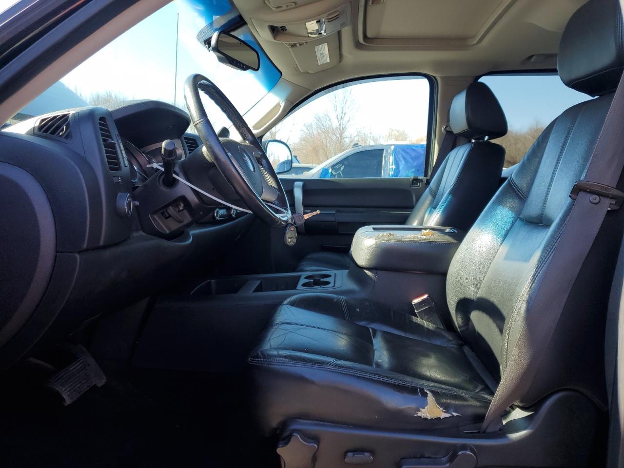 2009 GMC Sierra - Image 7