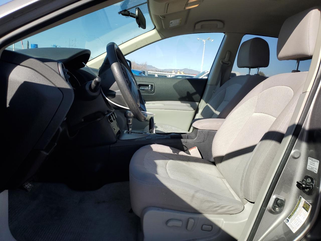 2012 Nissan Rogue - Image 7