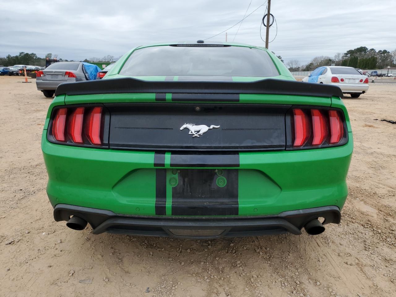 2019 Ford Mustang - Image 6