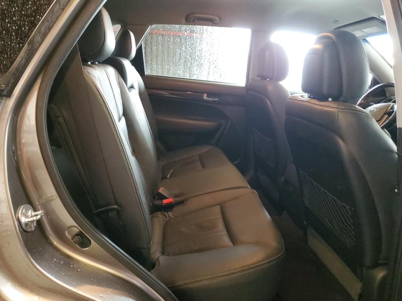 2013 Kia Sorento - Image 11