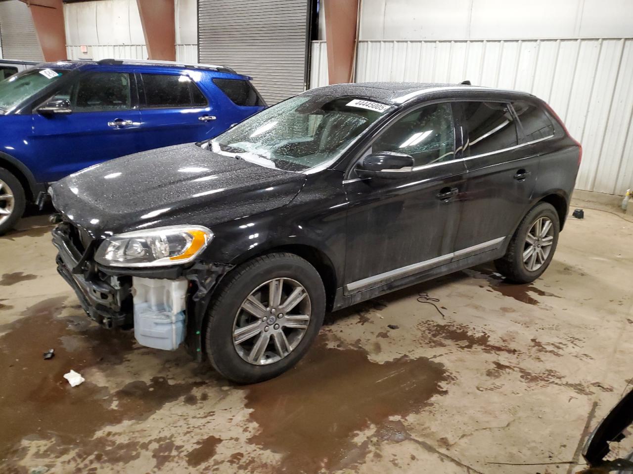2017 Volvo XC60 - Image 1
