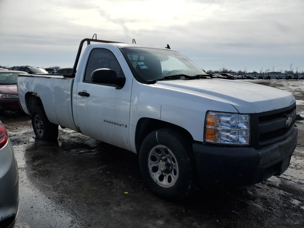 2007 Chevrolet Silverado - Image 4