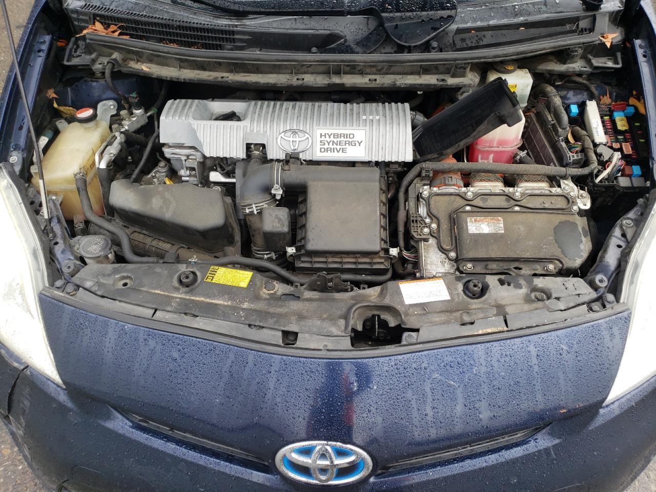 2015 Toyota Prius - Image 13