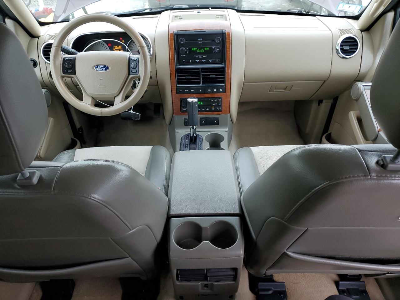 2007 Ford Explorer - Image 8