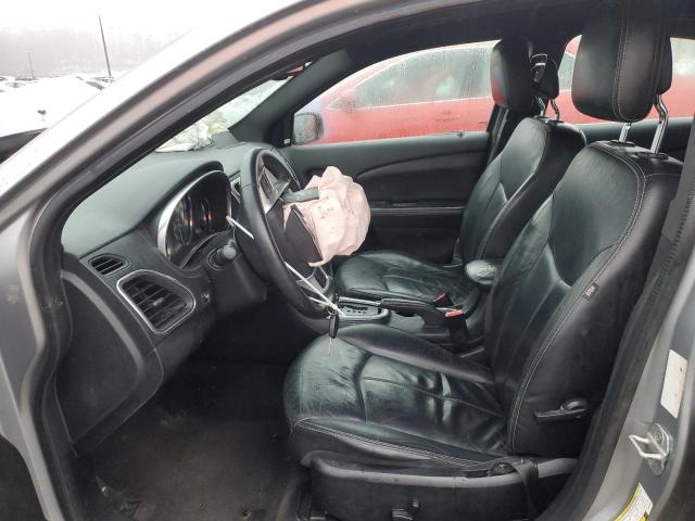  CHRYSLER 200 2013 Srebrny