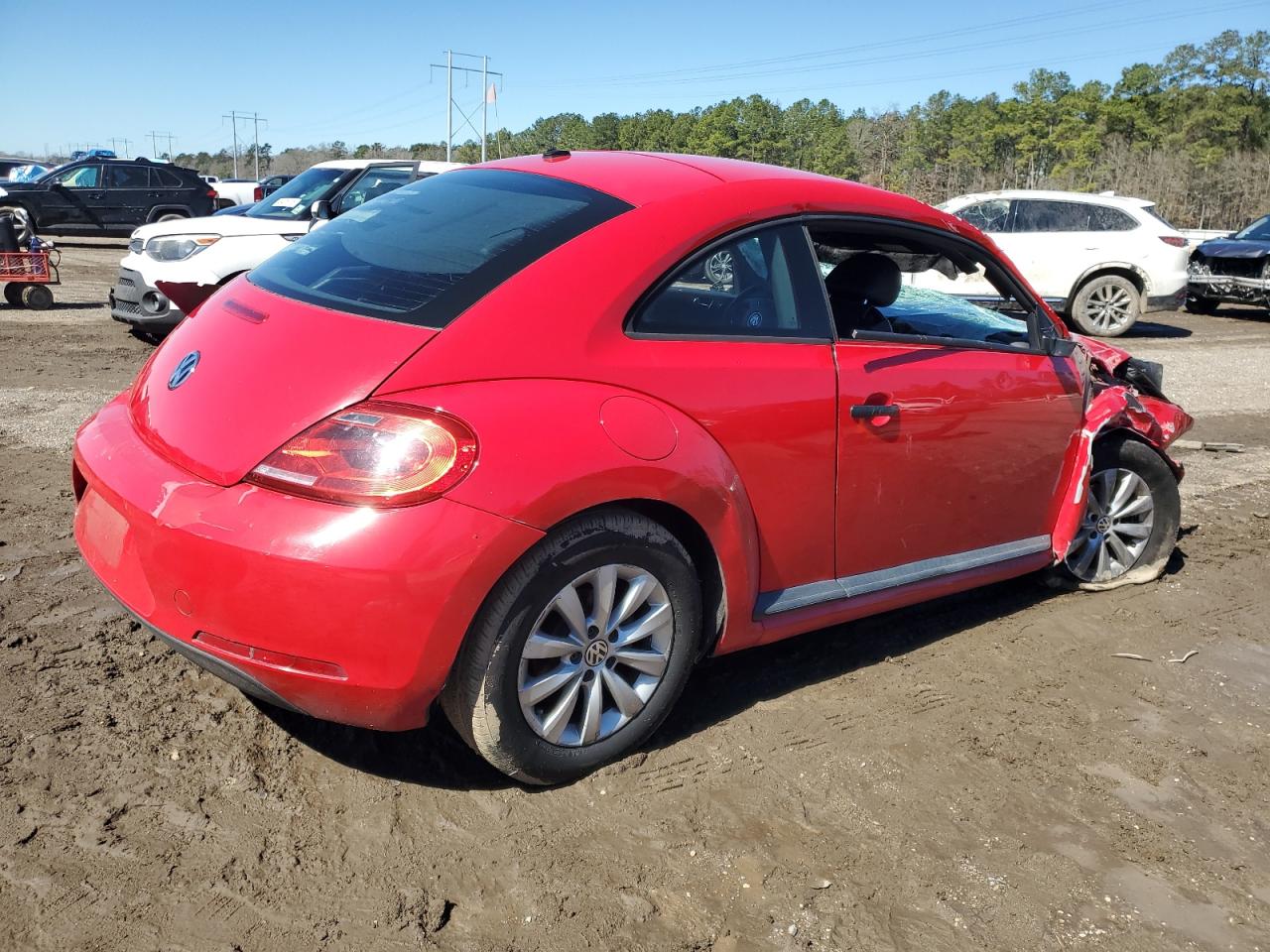 2015 Volkswagen Beetle - Image 3