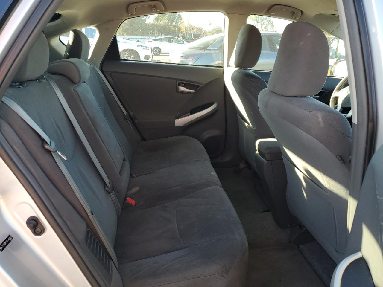 2010 Toyota Prius - Image 10