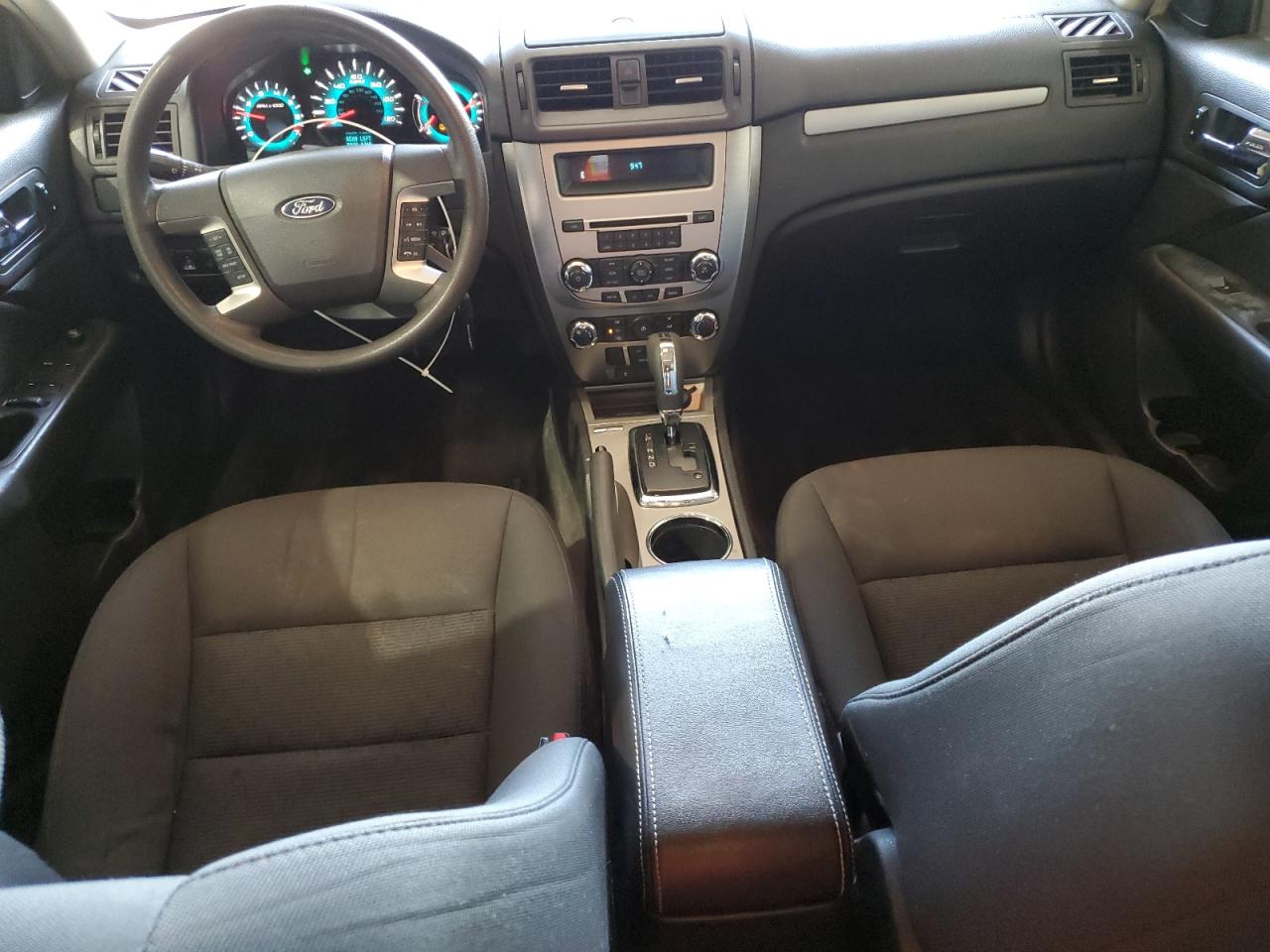 2010 Ford Fusion - Image 8