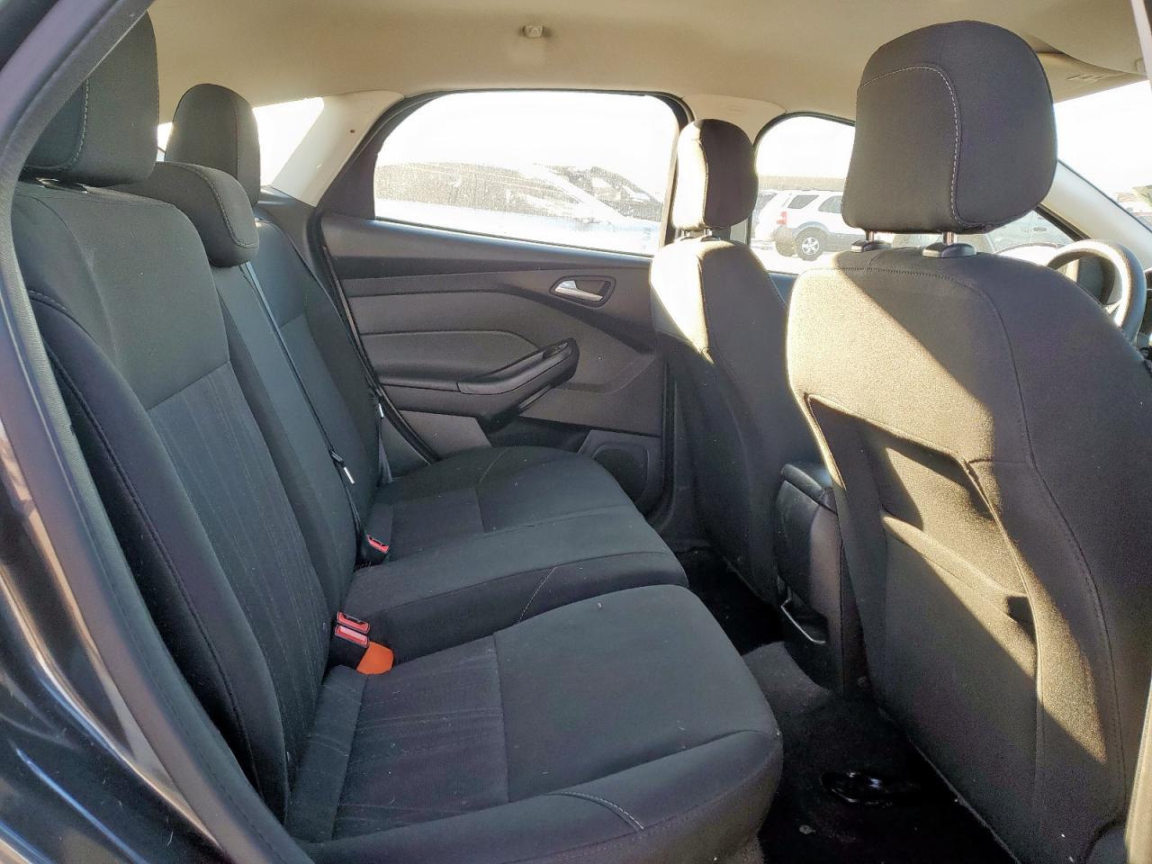 2018 Ford Focus - Image 10