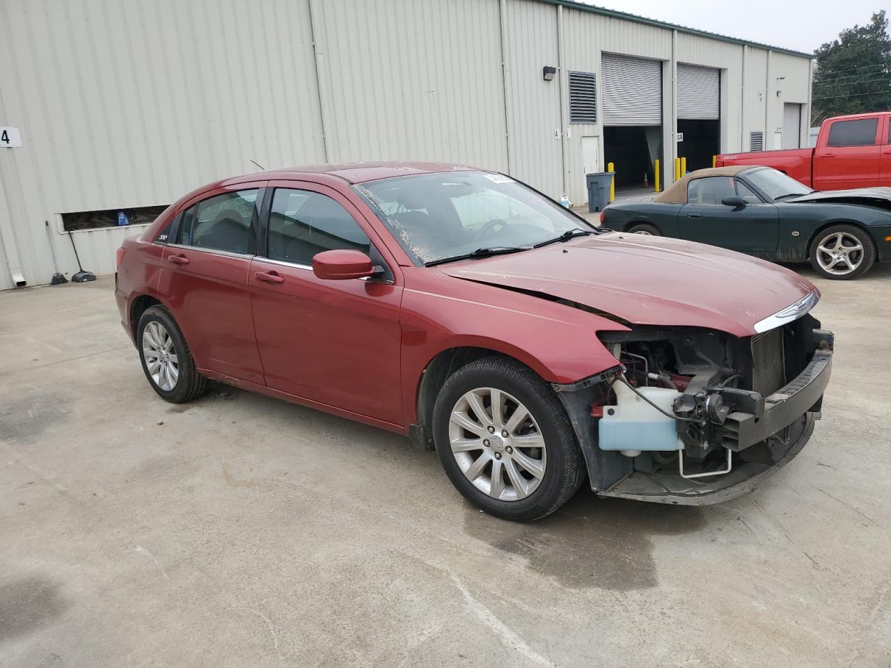 2013 Chrysler 200 - Image 4