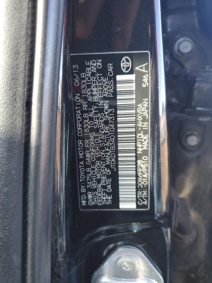2013 Toyota Prius - Image 14