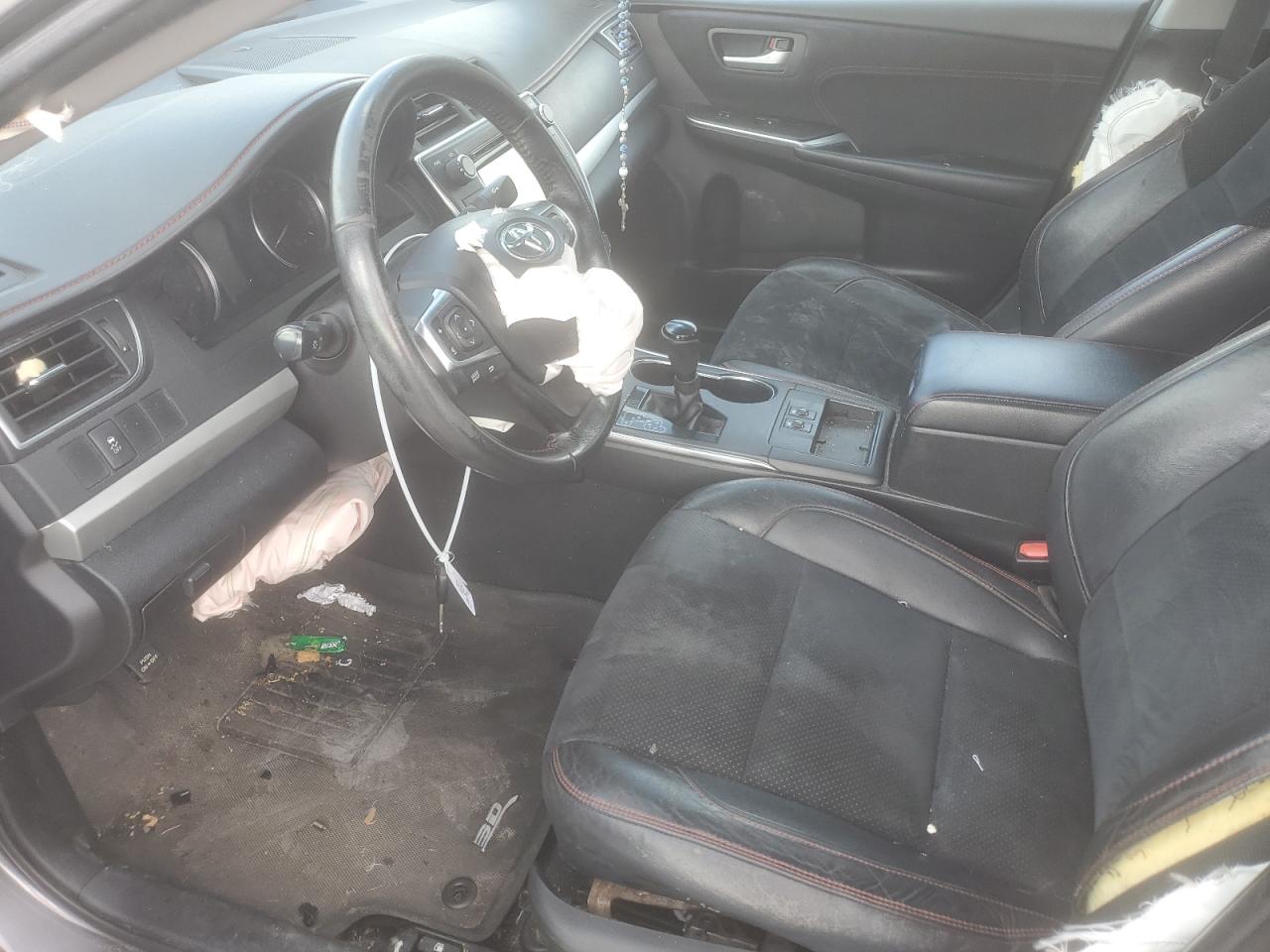 2016 Toyota Camry - Image 7