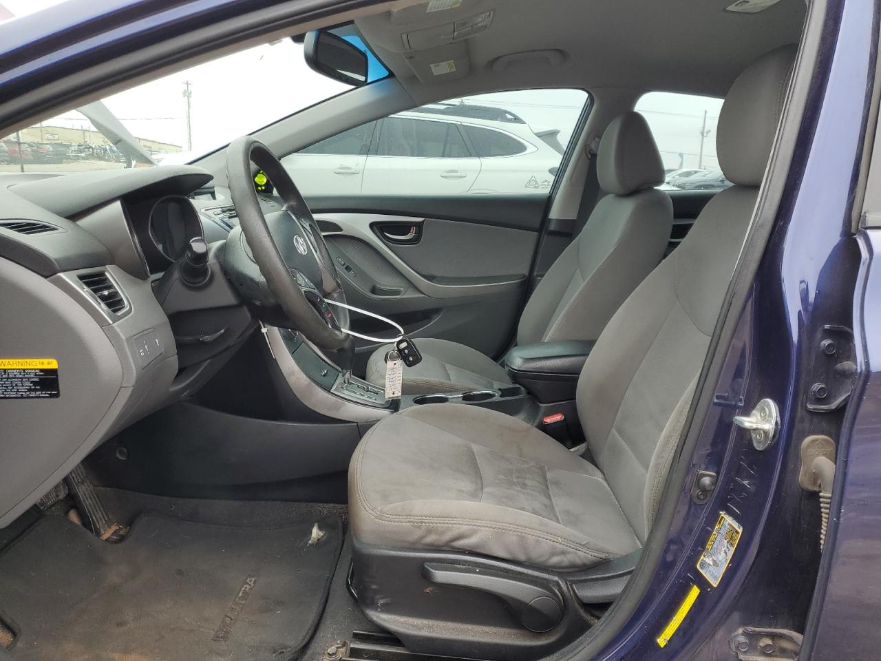 2013 Hyundai Elantra - Image 7