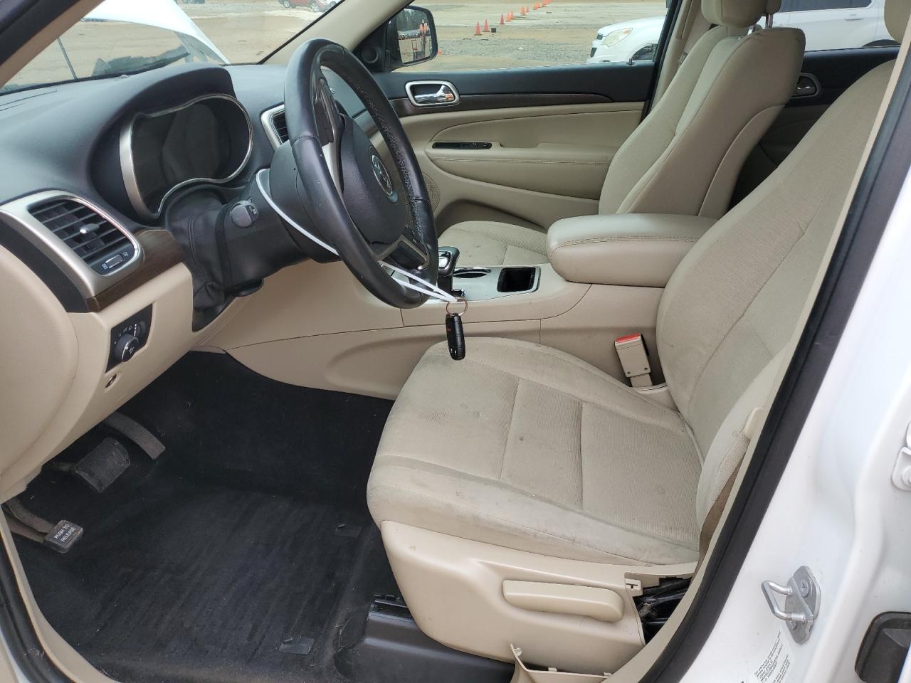 2015 Jeep Grand Cherokee - Image 7