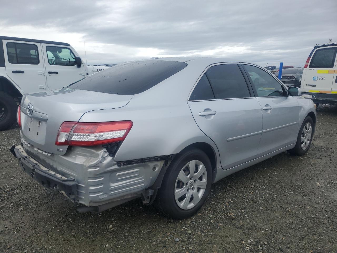2011 Toyota Camry - Image 3