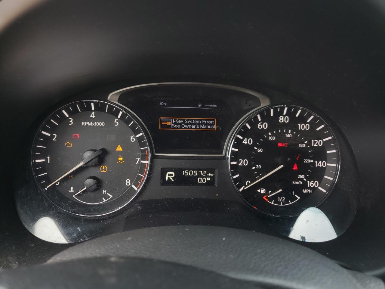 2015 Nissan Altima - Image 9