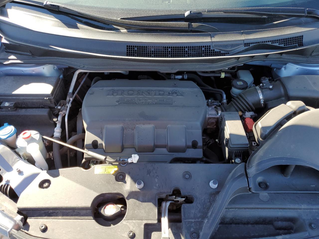 2014 Honda Odyssey - Image 12