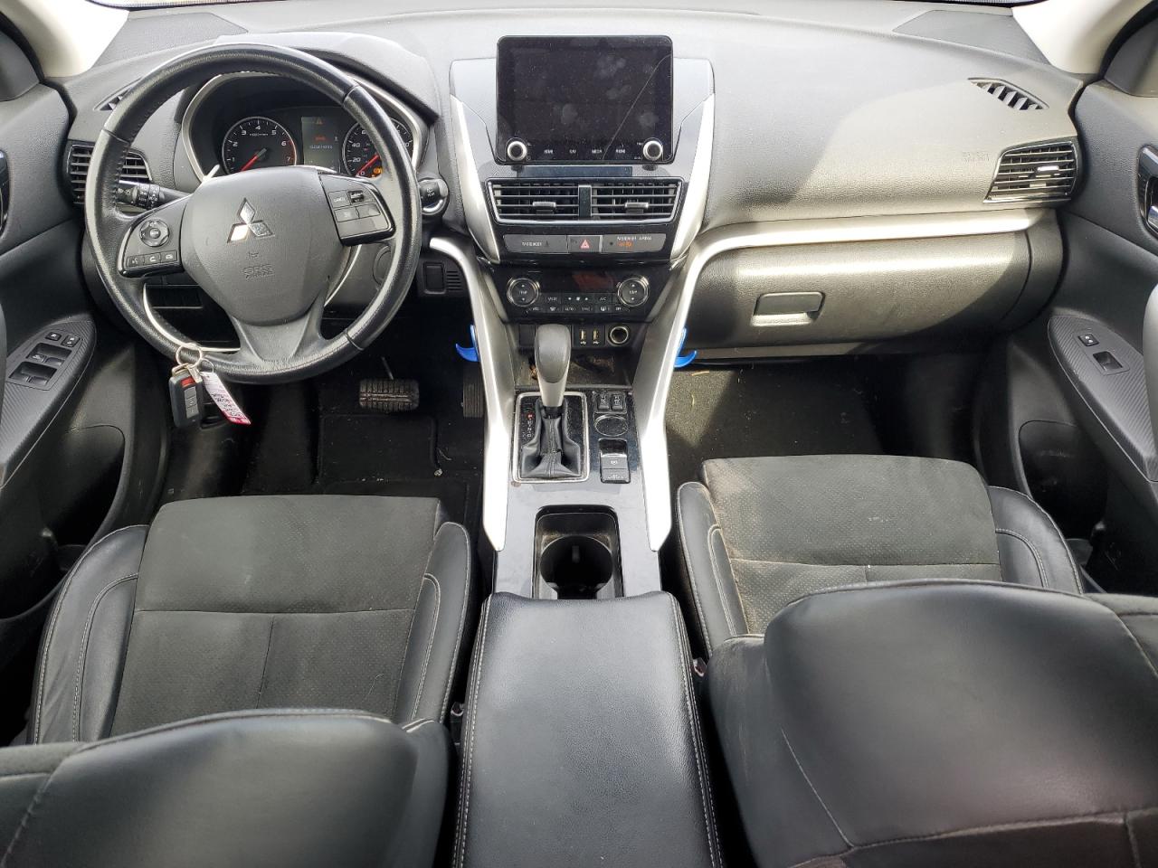 2022 Mitsubishi Eclipse - Image 8
