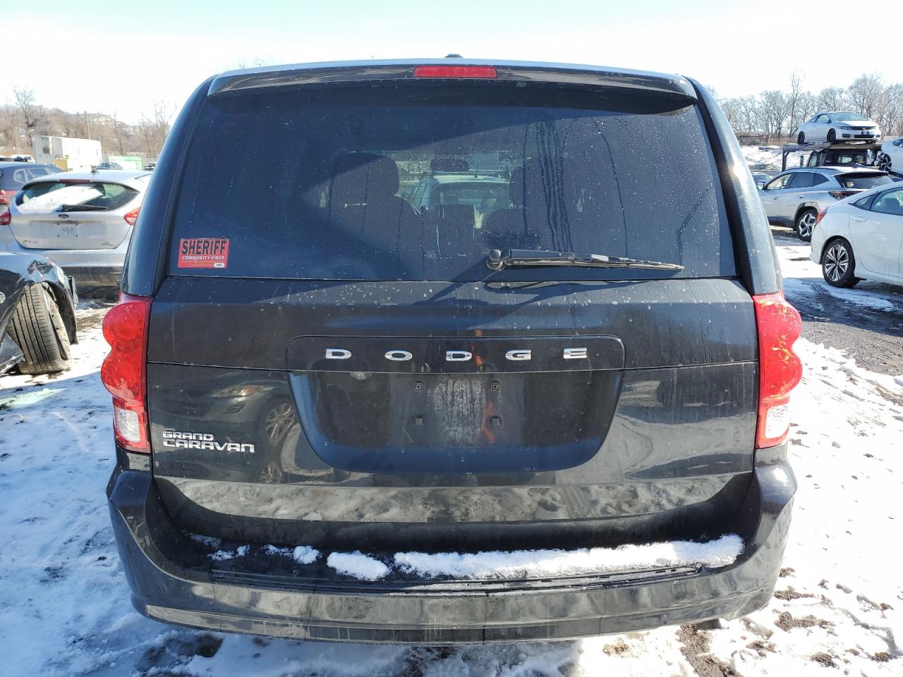 2017 Dodge Caravan - Image 6