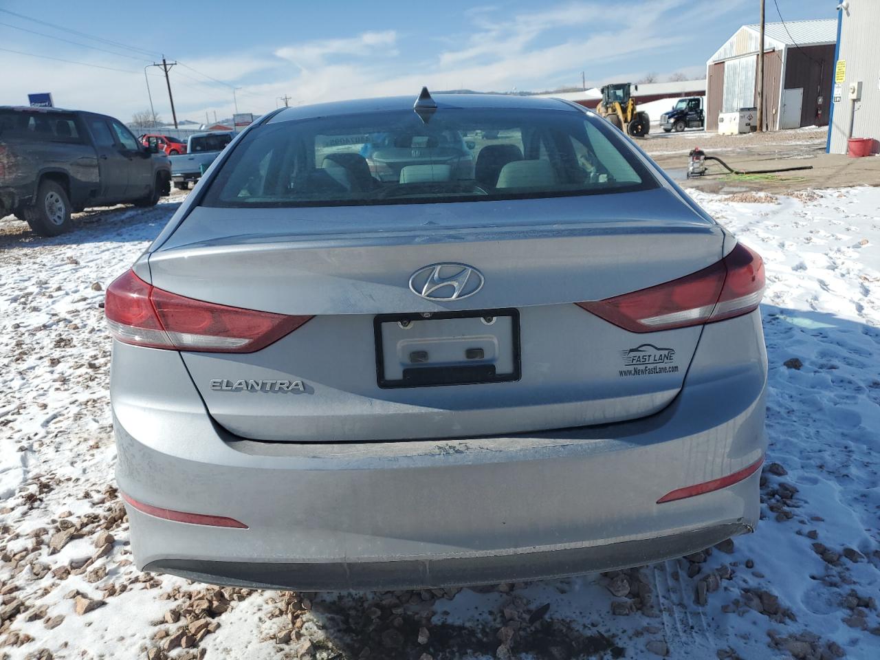 2017 Hyundai Elantra - Image 6