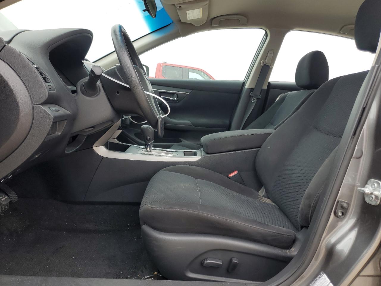 2015 Nissan Altima - Image 7