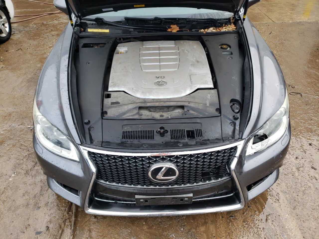 2013 Lexus LS - Image 11