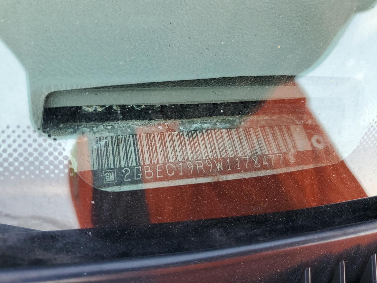 1998 Chevrolet GMT-400 - Image 12