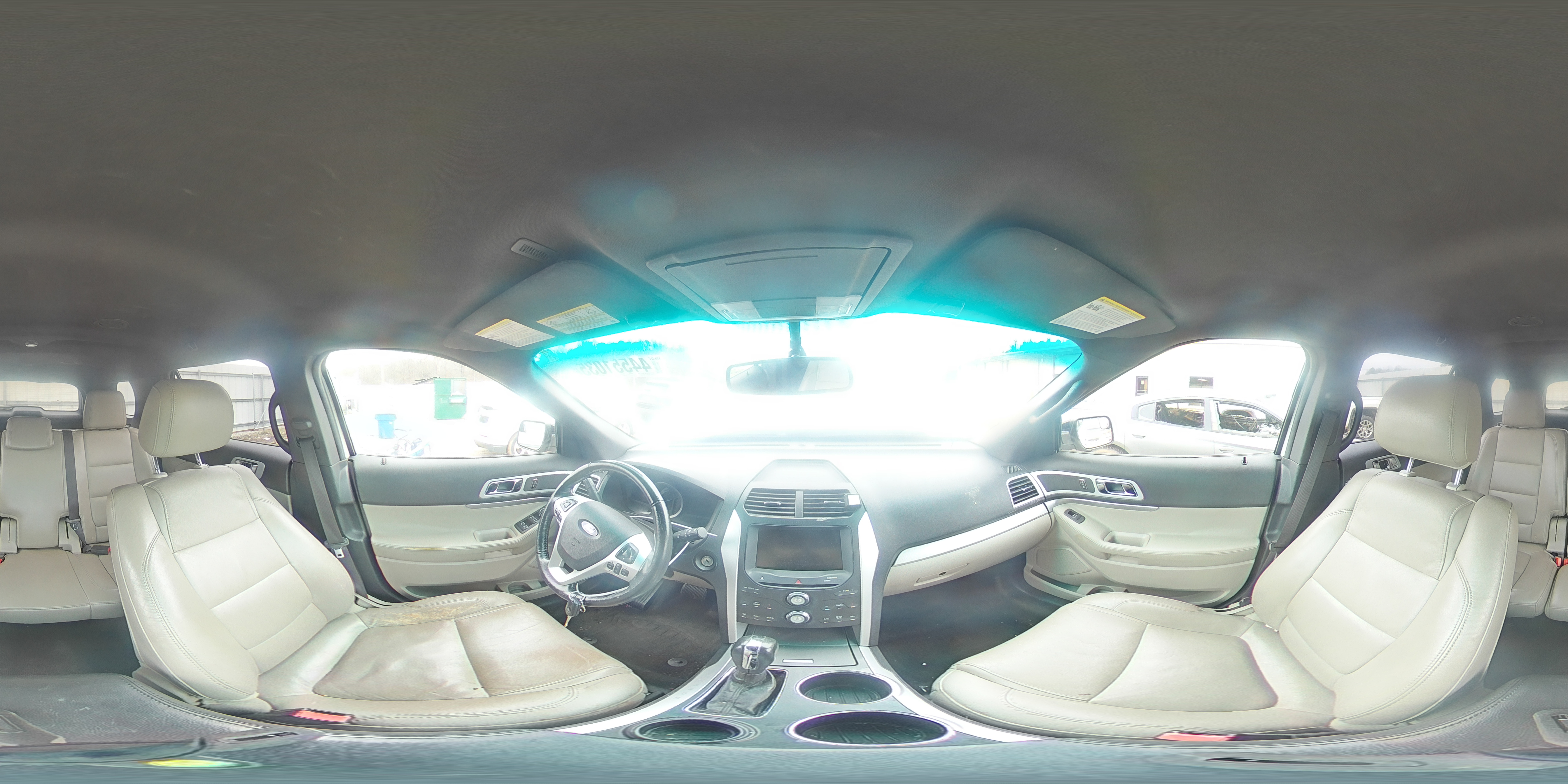 2011 Ford Explorer - Image 13