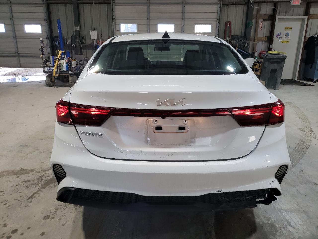 2024 Kia Forte - Image 6