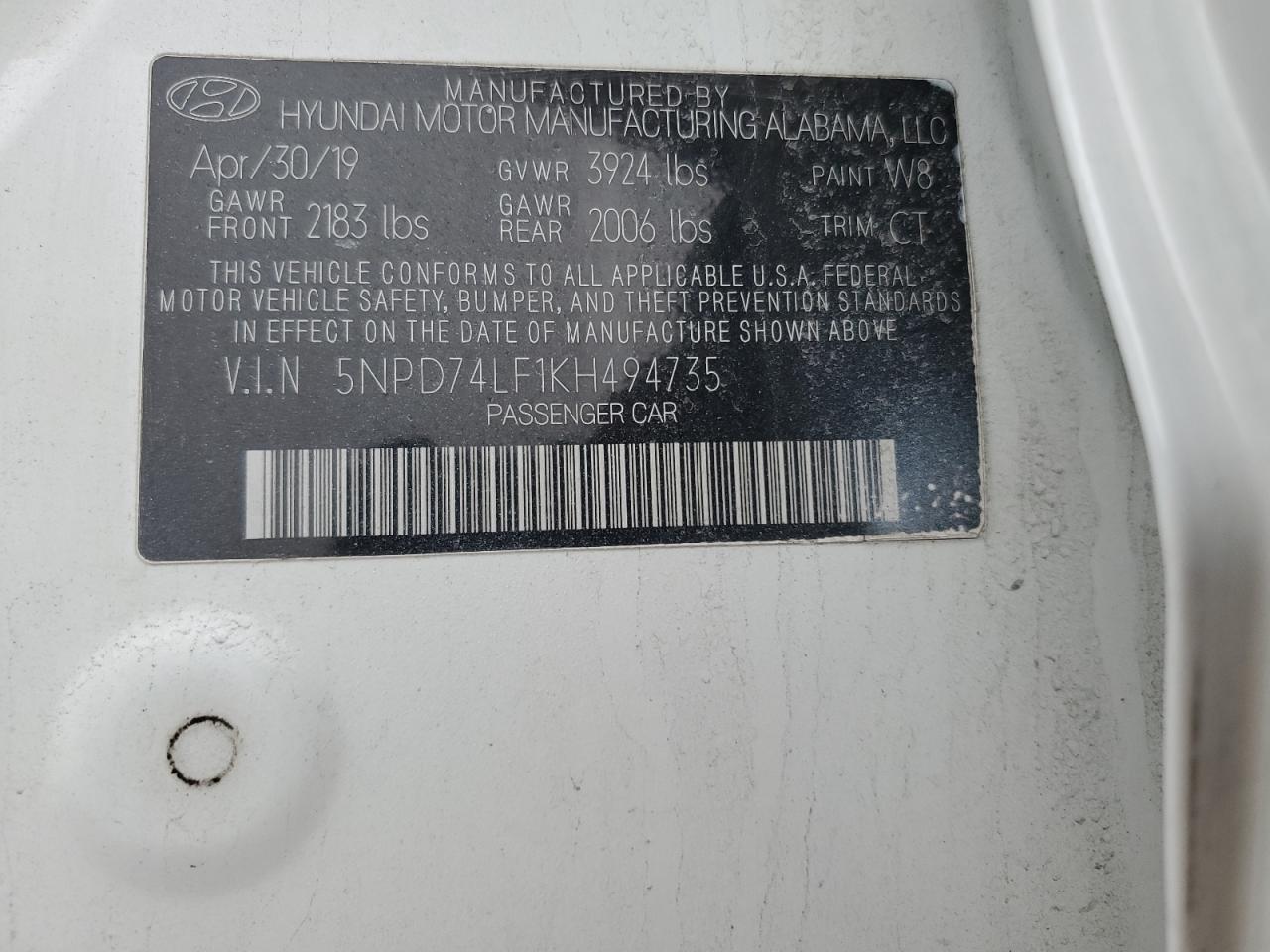 2019 Hyundai Elantra - Image 14