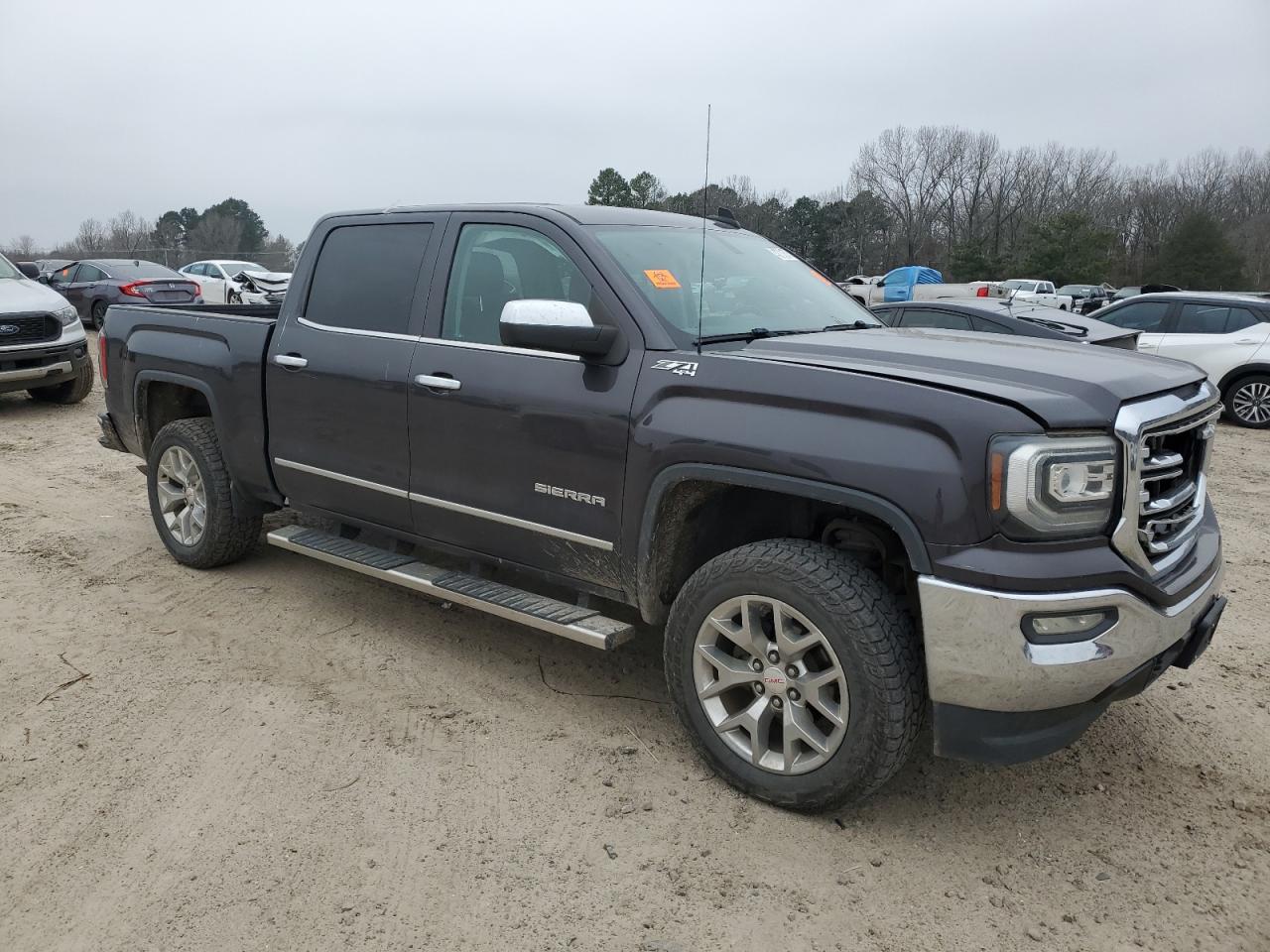 2016 GMC Sierra - Image 4