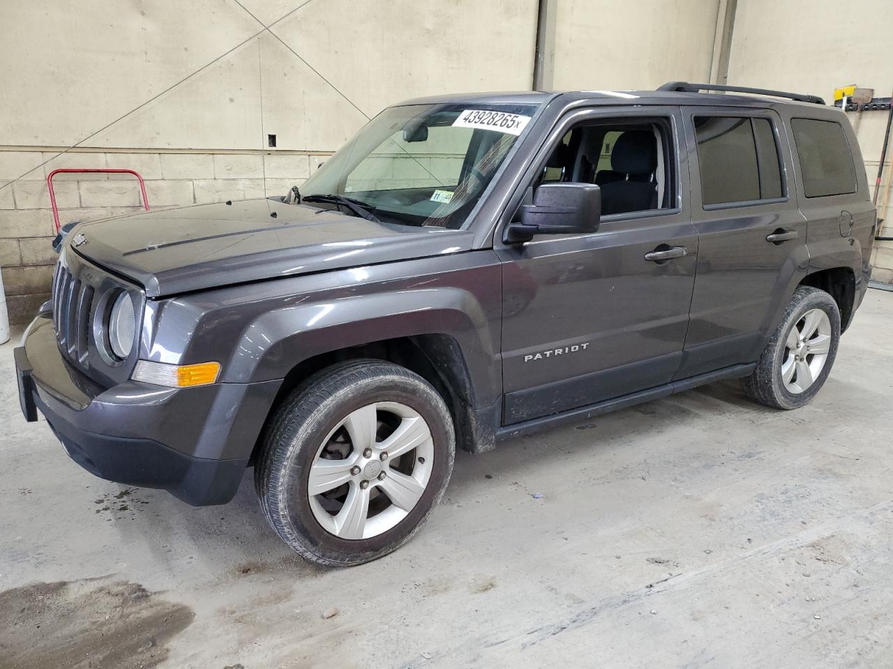 2015 Jeep Liberty (Patriot) - Image 1