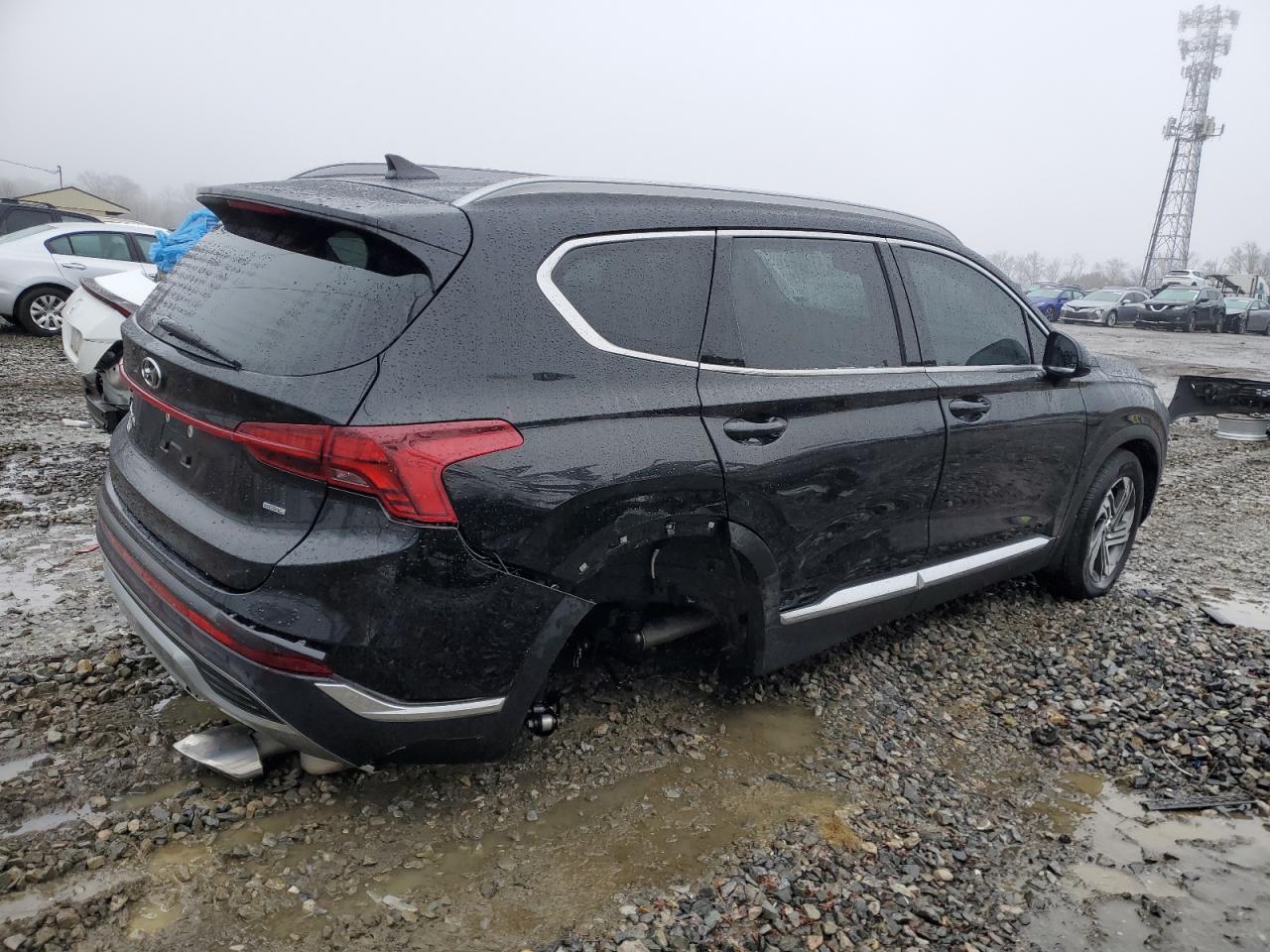 2021 Hyundai Santa Fe - Image 3
