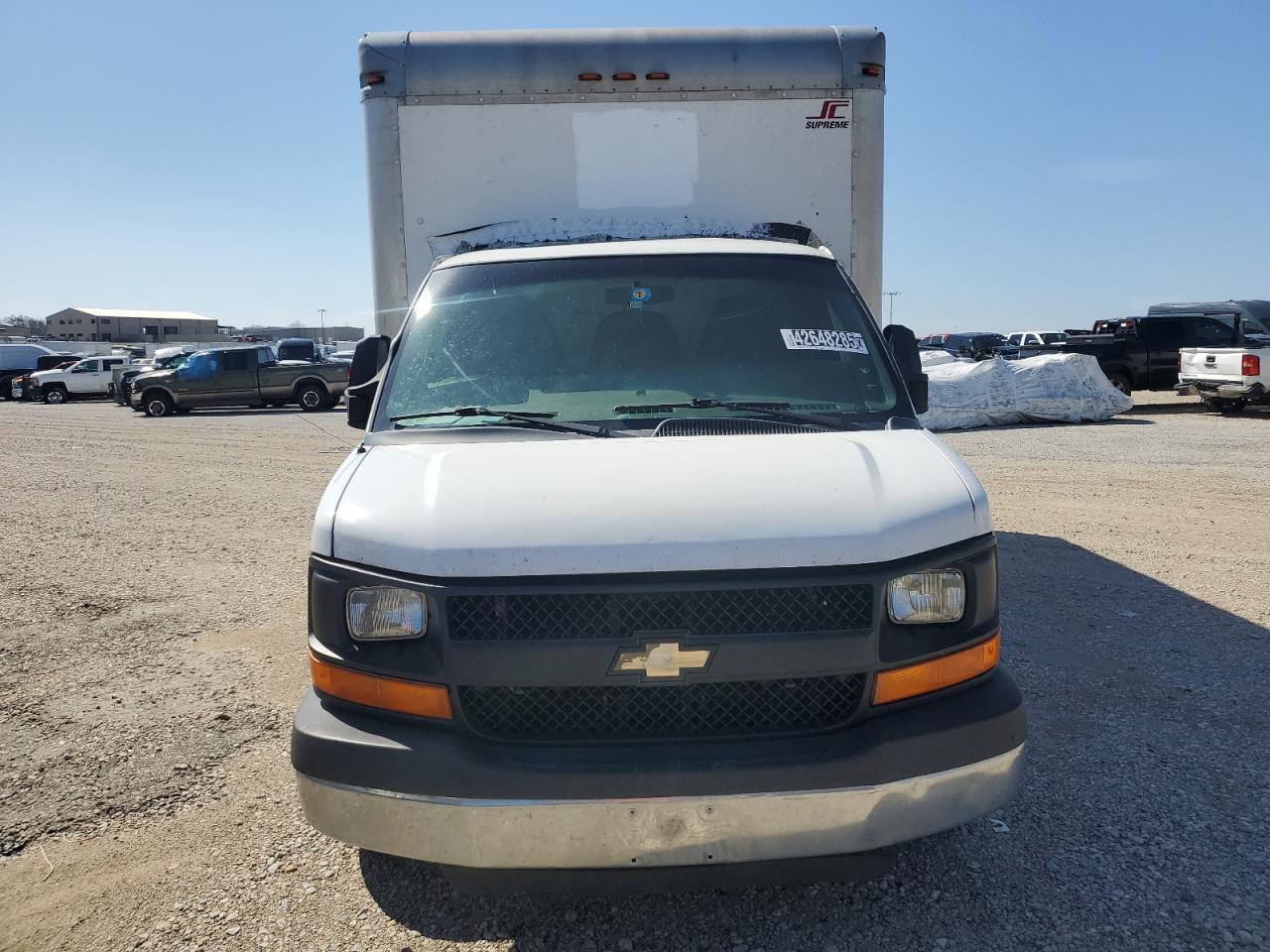 2015 Chevrolet Express - Image 5