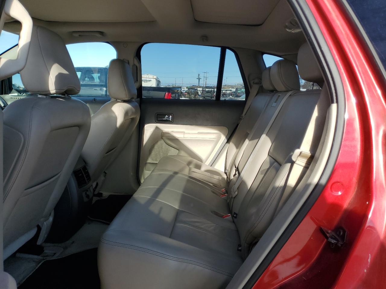 2010 Ford Edge - Image 11