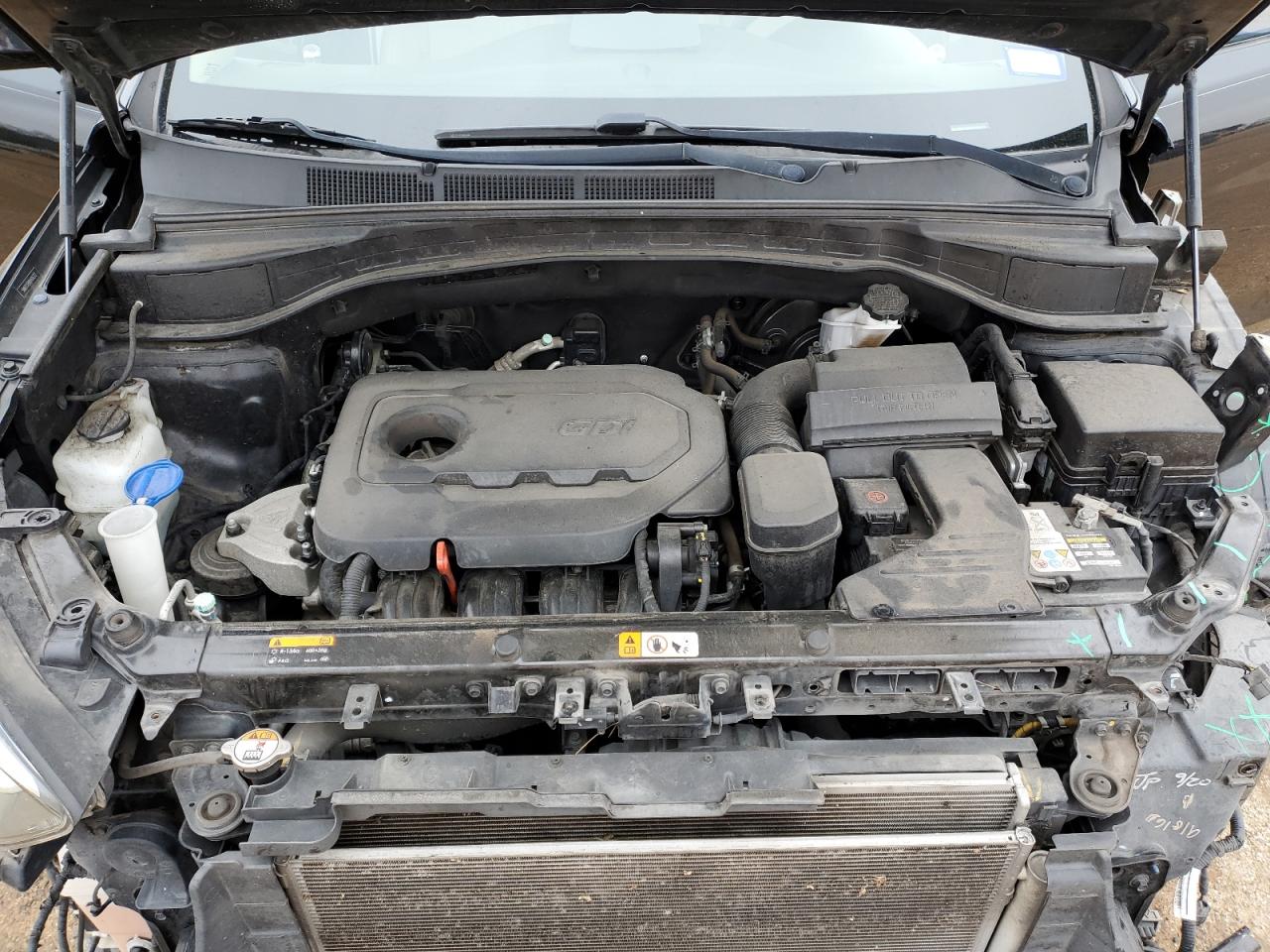 2017 Hyundai Santa Fe - Image 12