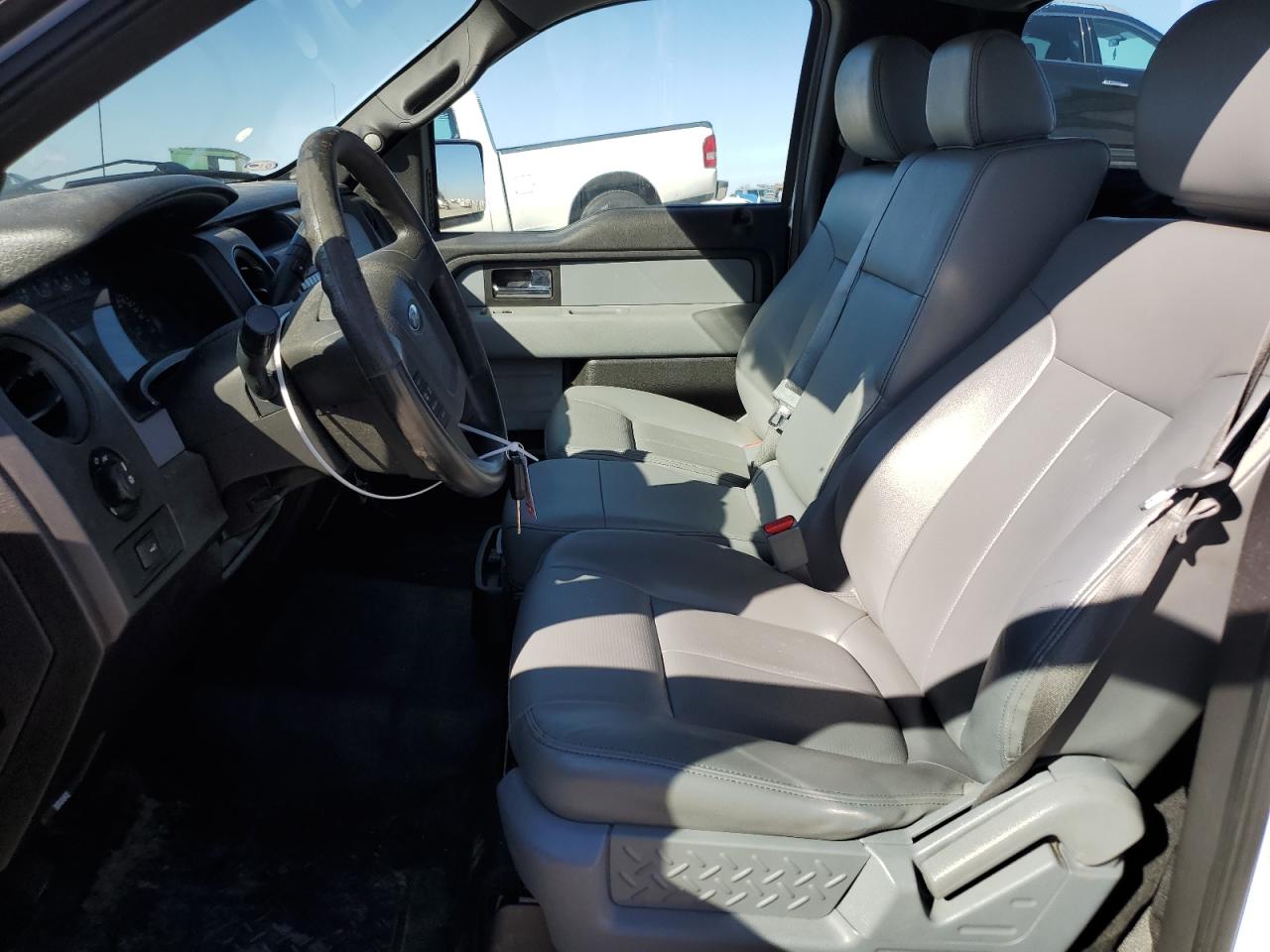2014 Ford F-150 - Image 7
