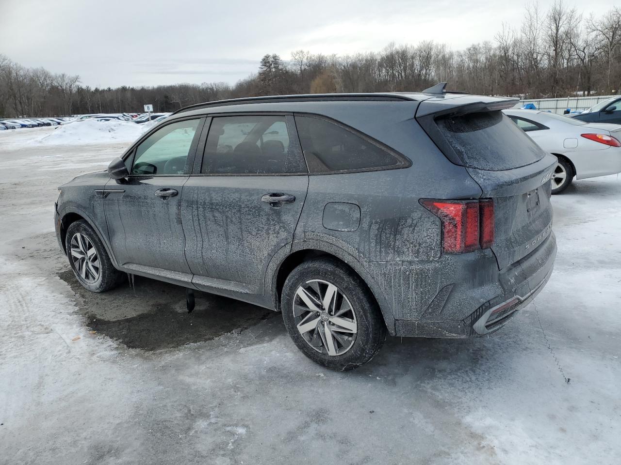 2022 Kia Sorento - Image 2