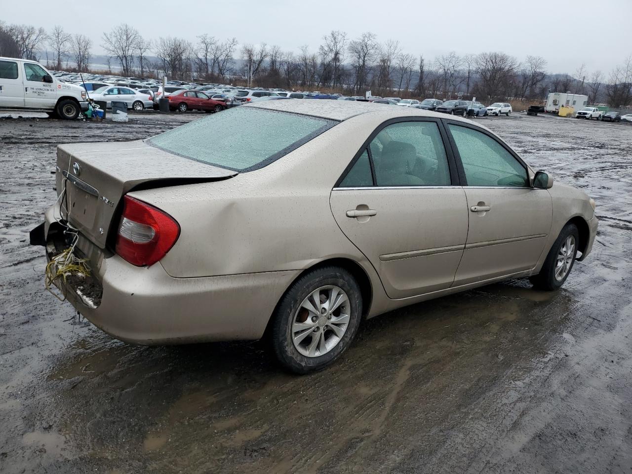 2004 Toyota Camry - Image 3